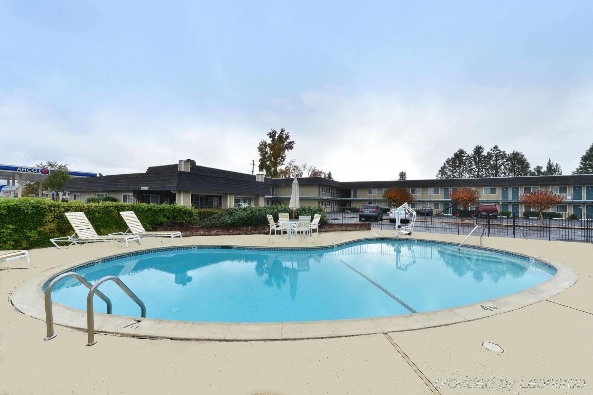 Americas Best Value Inn - Ukiah Εξωτερικό φωτογραφία